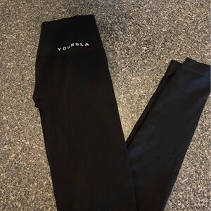 Youngla Core leggings